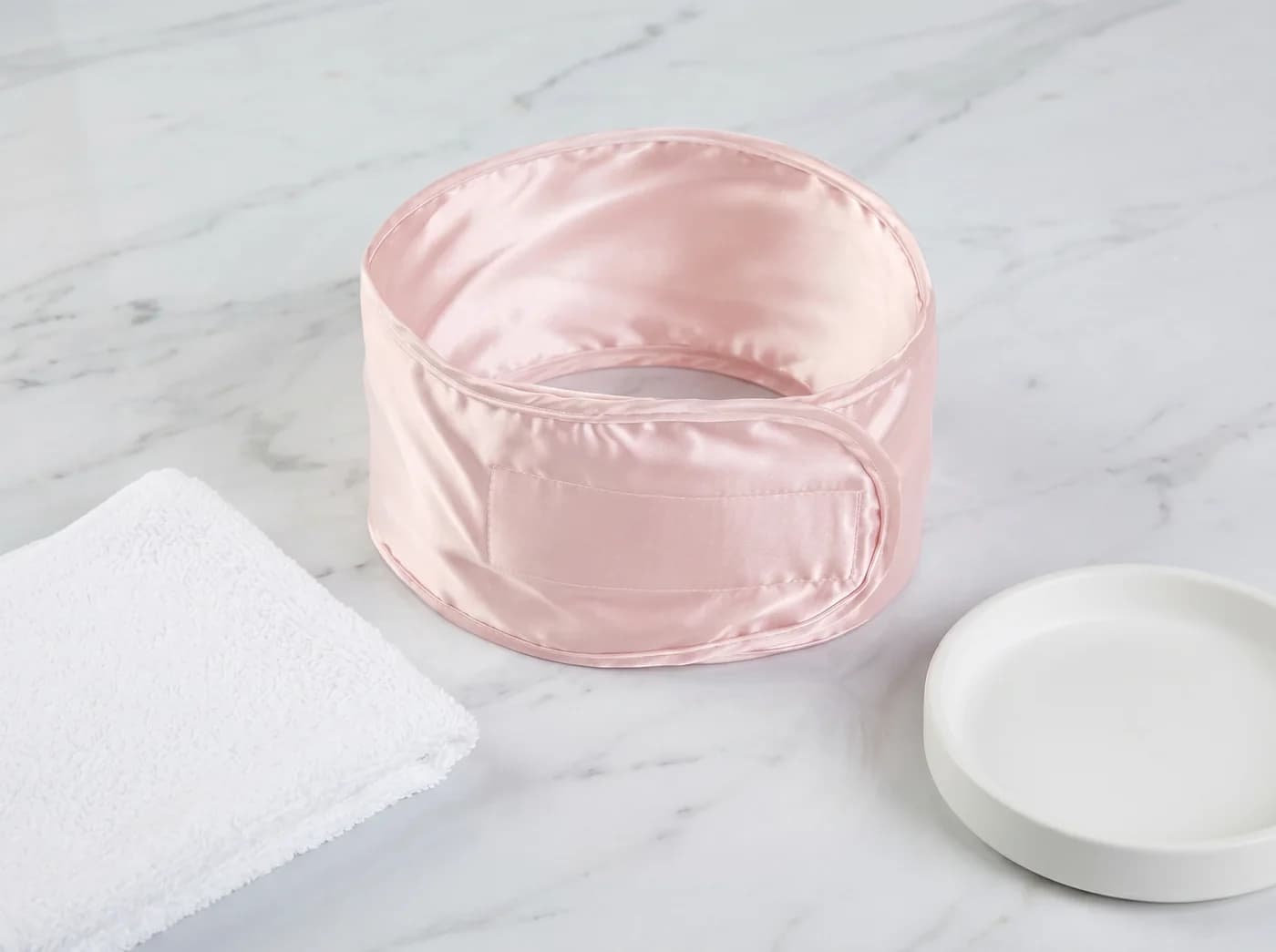 Smoothday Silk Skincare Headband lifestyle scene